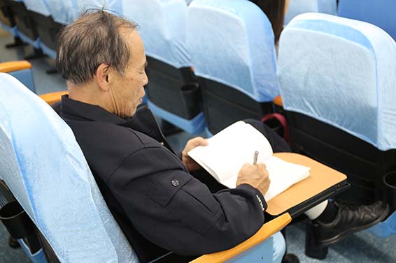 2015-12-12_0.jpg