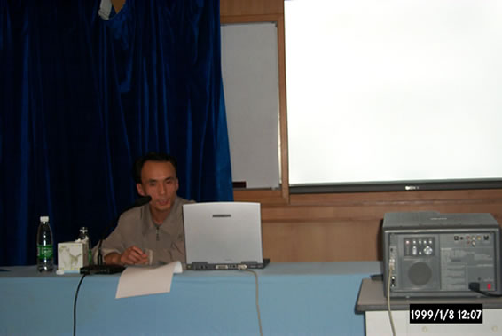 2001-11-25-3-2.jpg